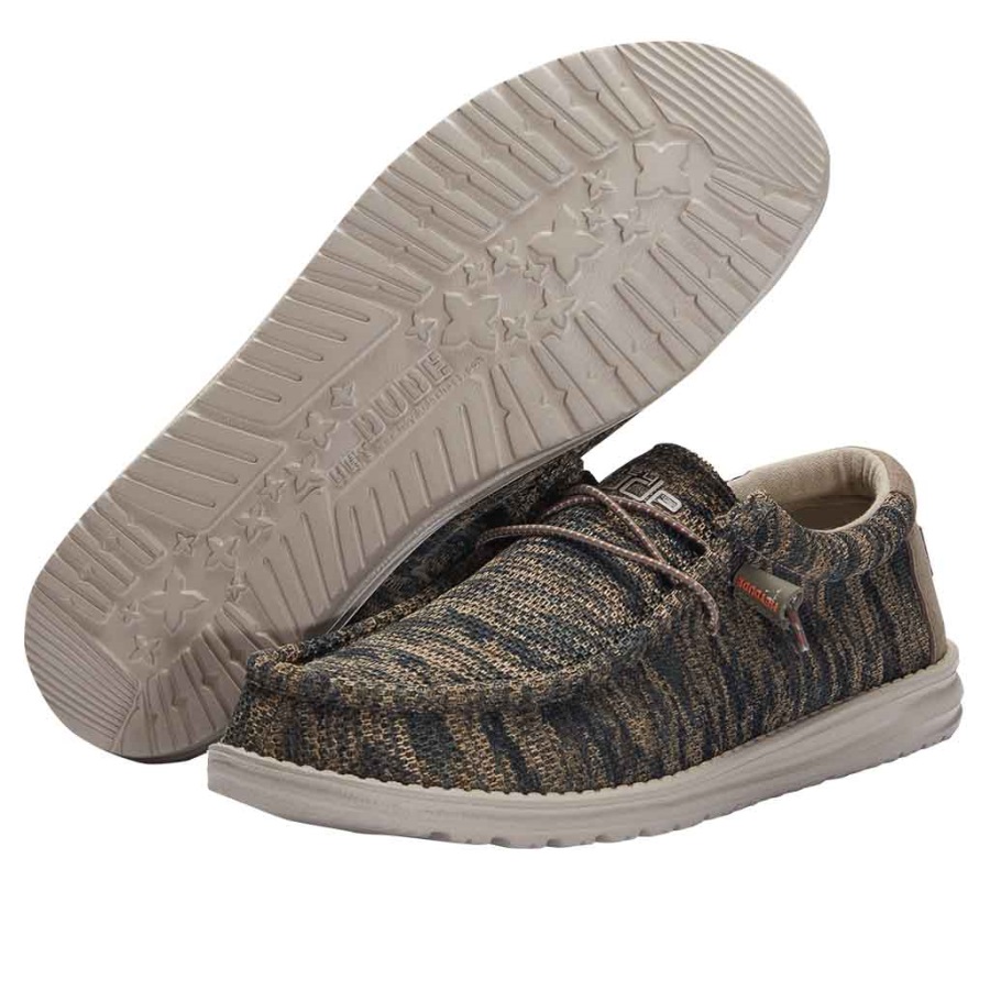Hey Dude Wally Sox Camo Woodland - Material Detail