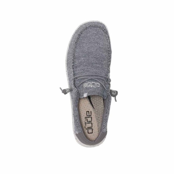 Schuhe in Naturaufnahme