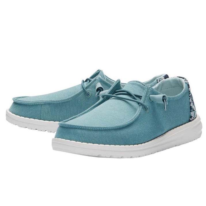 Detailansicht des Hey Dude Wendy Stretch-Fleece Obermaterials