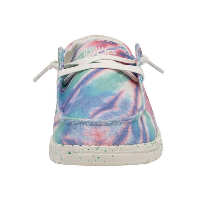 Wendy Tie Dye Rose Candy mit verschiedenen Outfits