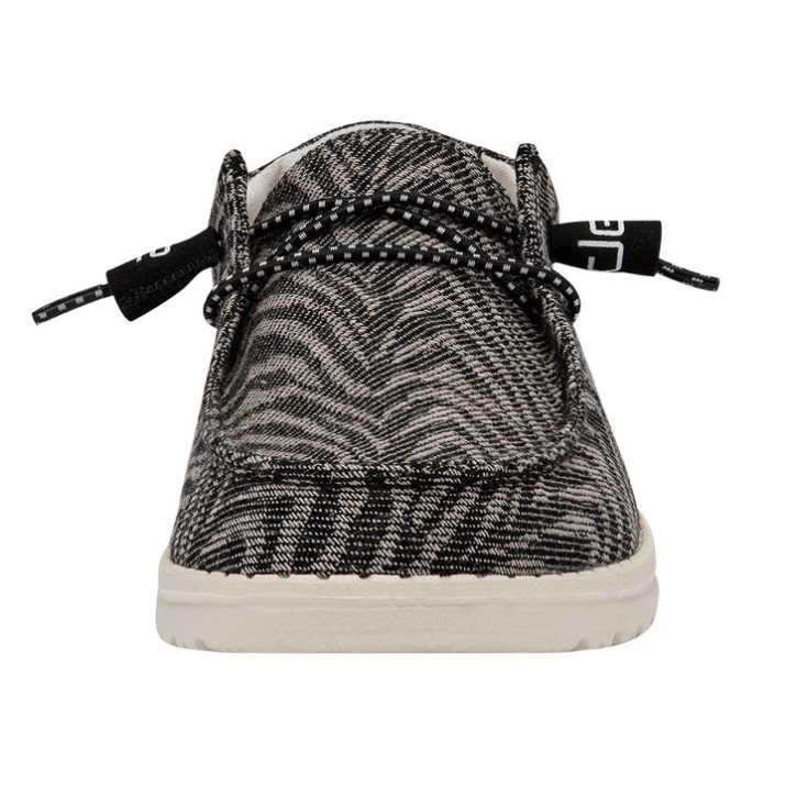 Wendy Gewebter Zebra Schwarzer Streifen mit verschiedenen Outfits